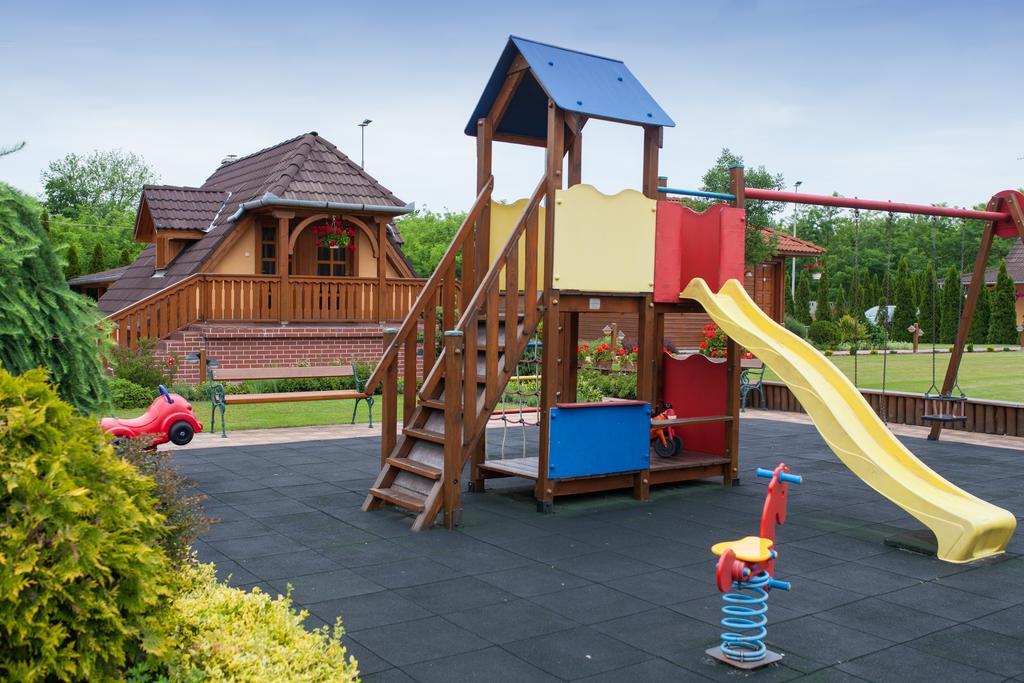 Csalánosi Vendégház Kecskemét Exterior foto